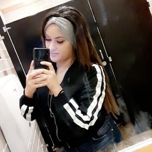 Meet your Posher, Anais